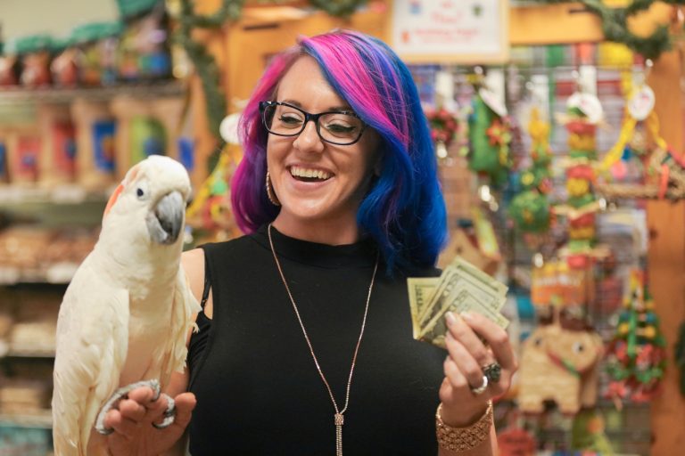 What to Do If You See Animal Abuse at a Pet Store: Complete Guide